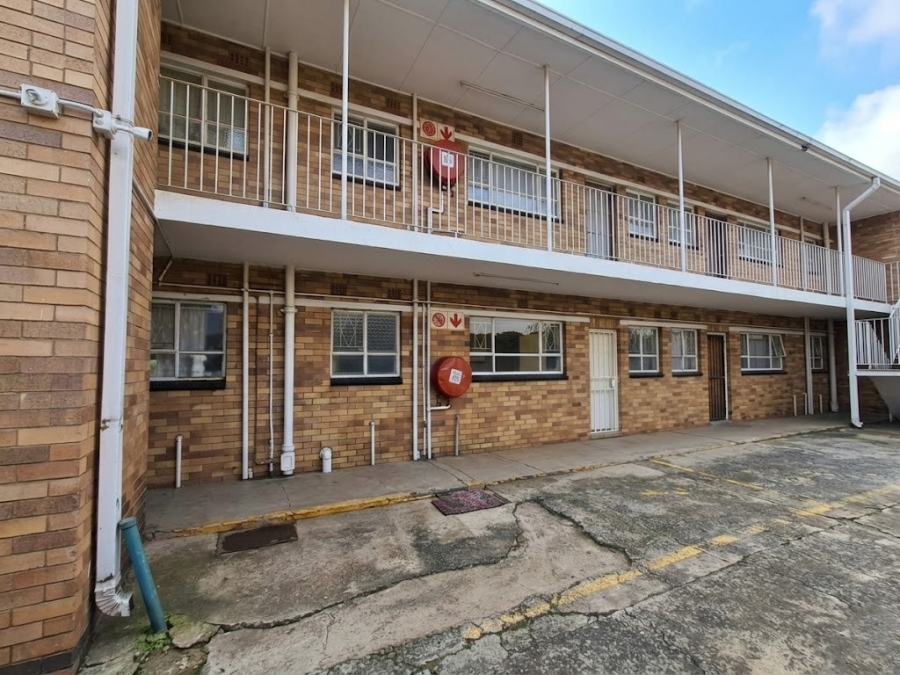 2 Bedroom Property for Sale in Peacehaven Gauteng