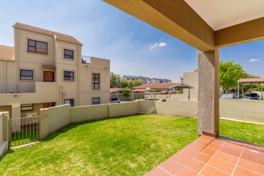 2 Bedroom Property for Sale in Paulshof Gauteng