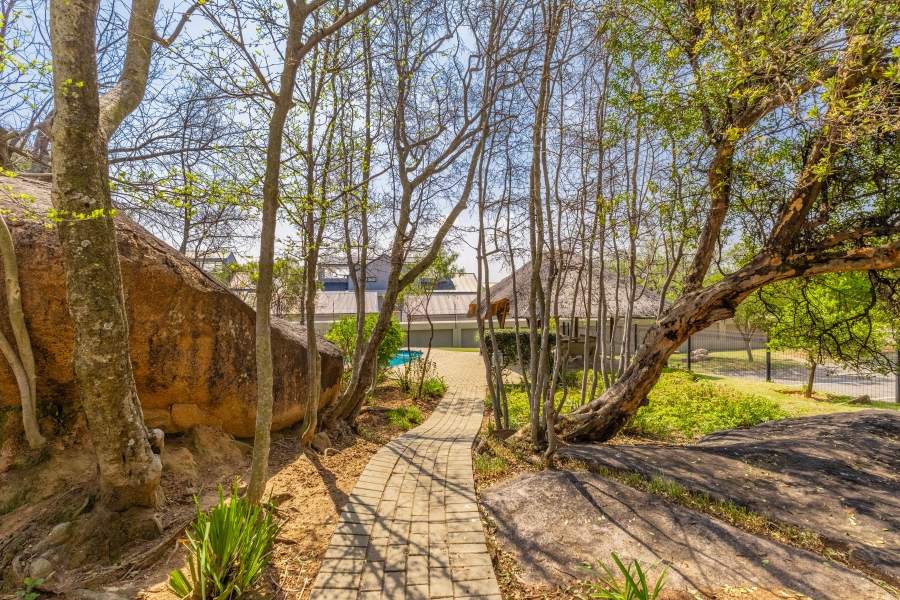2 Bedroom Property for Sale in Paulshof Gauteng
