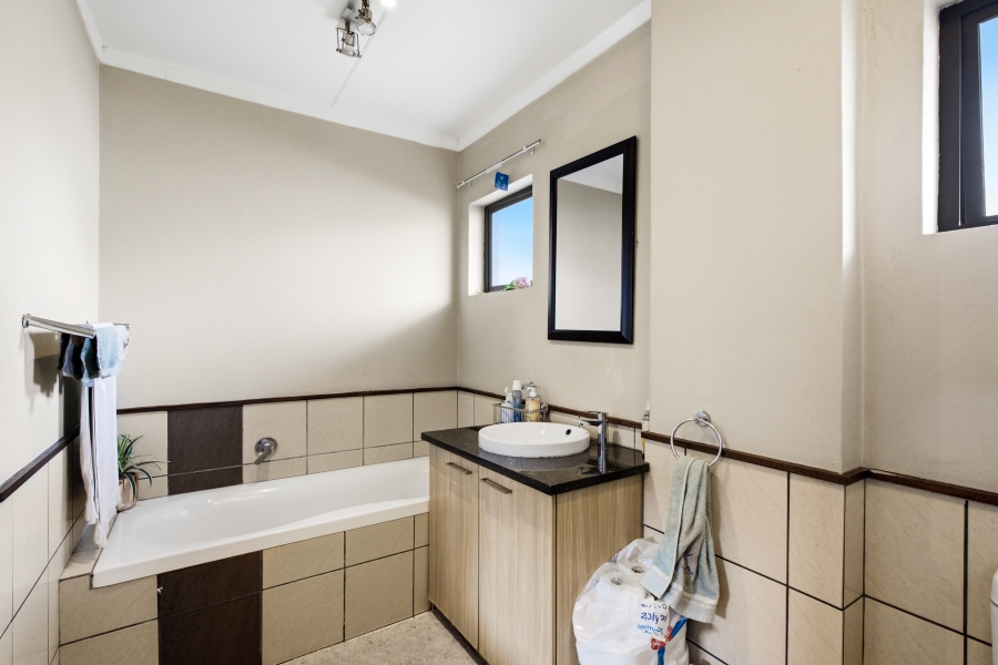 0 Bedroom Property for Sale in Broadacres Gauteng