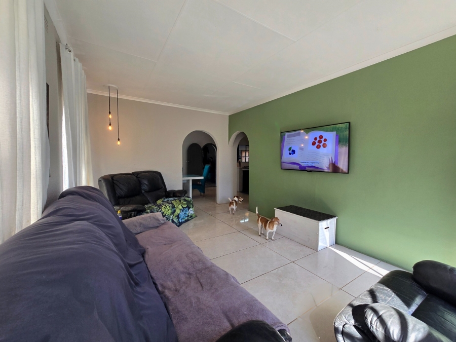 3 Bedroom Property for Sale in Klipwater Gauteng