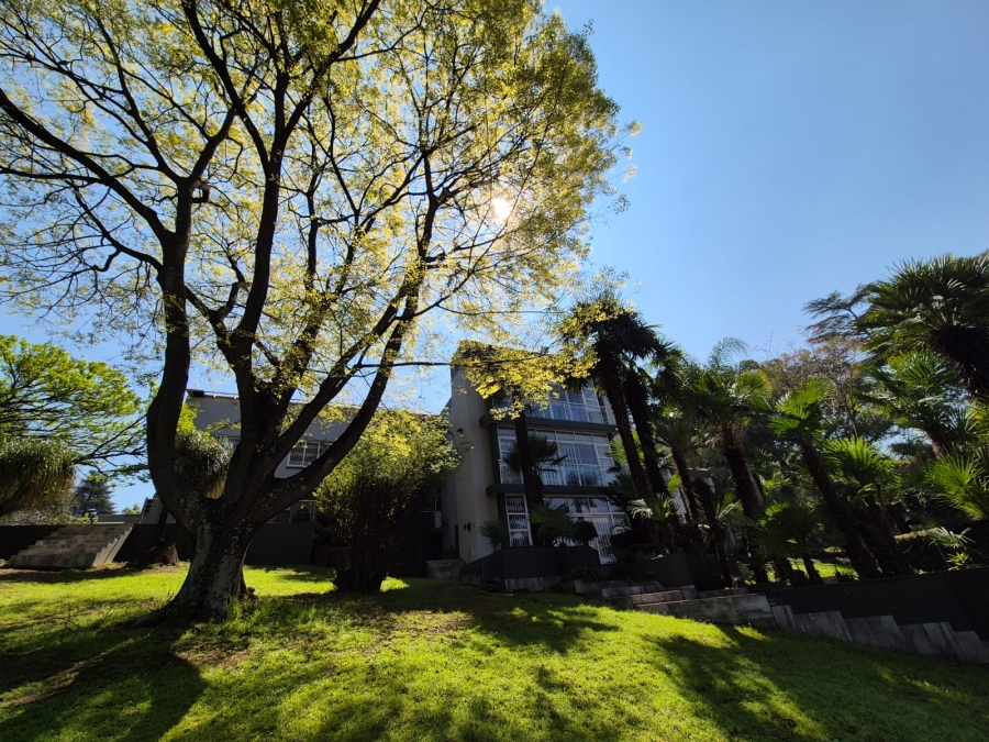 7 Bedroom Property for Sale in Mantevrede Gauteng