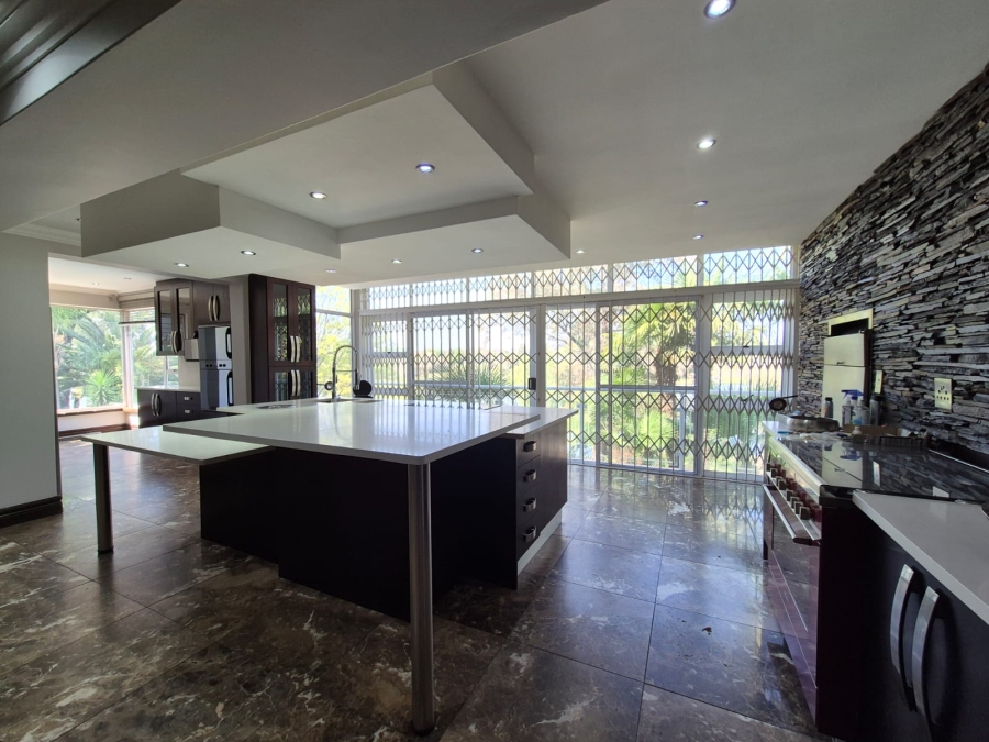 7 Bedroom Property for Sale in Mantevrede Gauteng