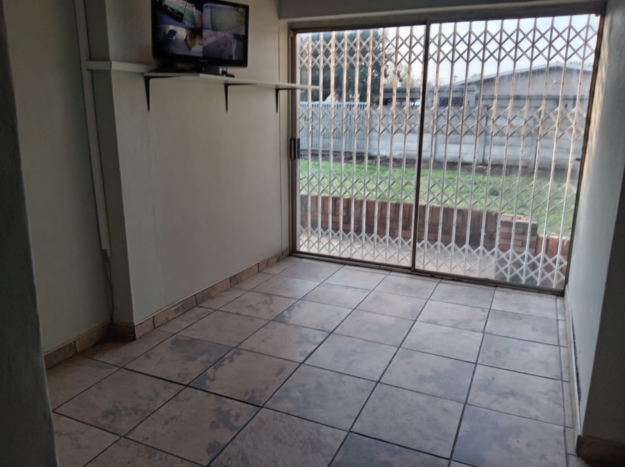 To Let 3 Bedroom Property for Rent in Vanderbijlpark SE 1 Gauteng