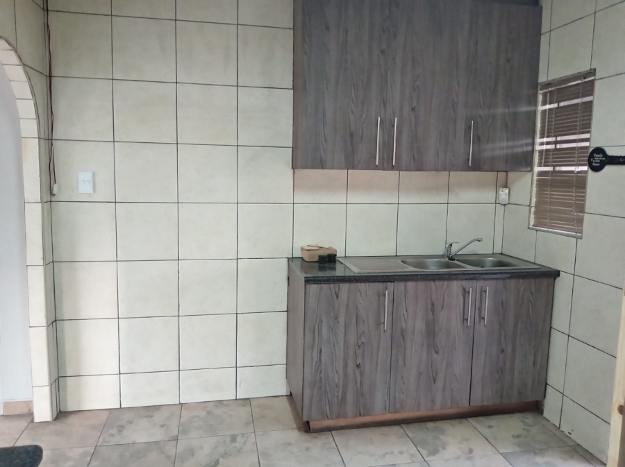 To Let 3 Bedroom Property for Rent in Vanderbijlpark SE 1 Gauteng