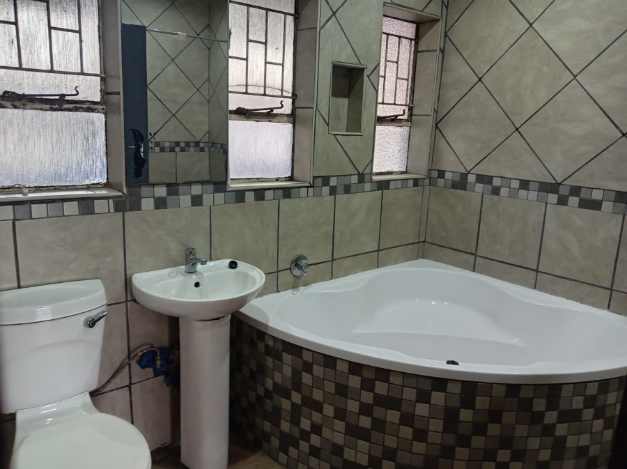 To Let 3 Bedroom Property for Rent in Vanderbijlpark SE 1 Gauteng