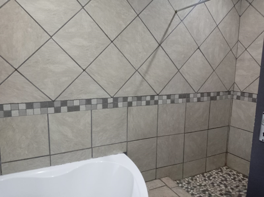 To Let 3 Bedroom Property for Rent in Vanderbijlpark SE 1 Gauteng