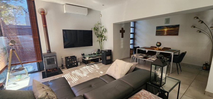 3 Bedroom Property for Sale in North Riding Gauteng
