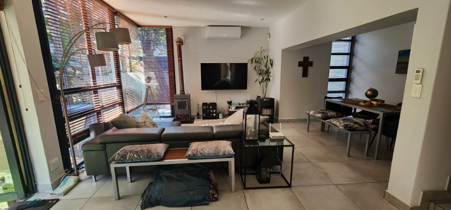 3 Bedroom Property for Sale in North Riding Gauteng