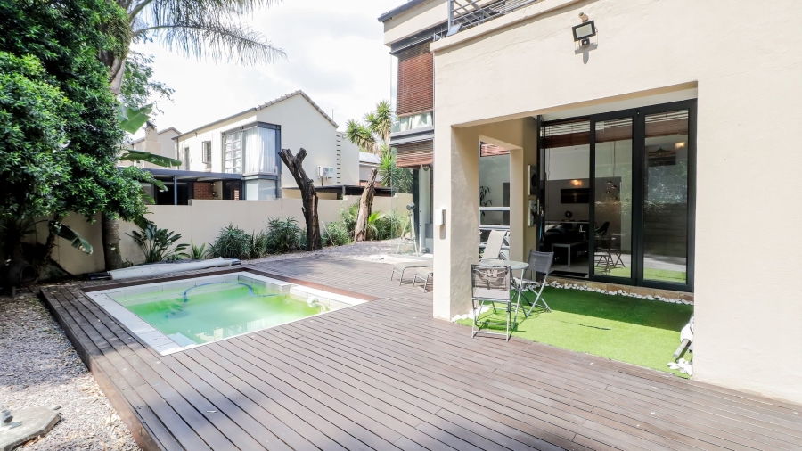 3 Bedroom Property for Sale in North Riding Gauteng