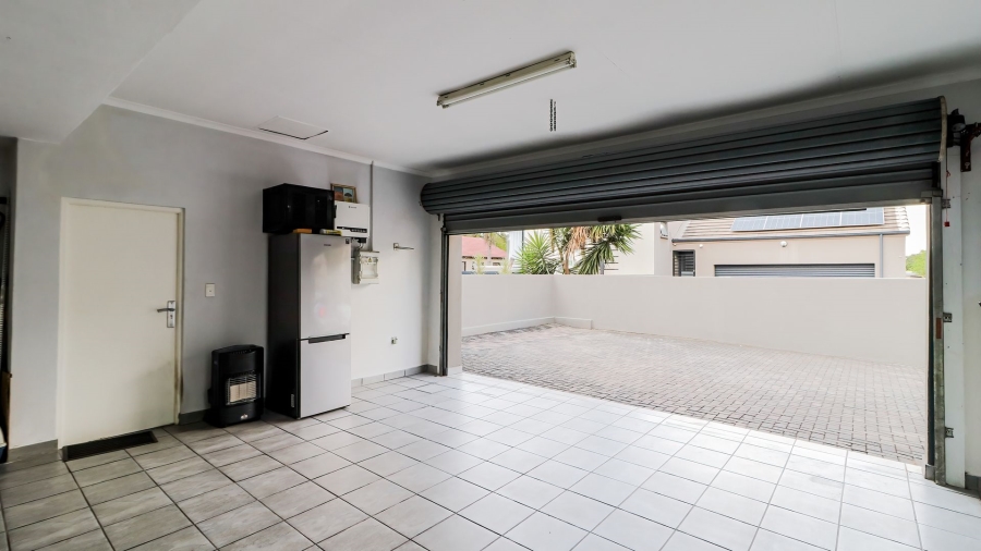 3 Bedroom Property for Sale in North Riding Gauteng