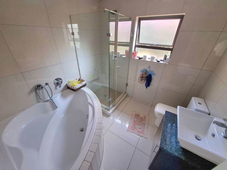 4 Bedroom Property for Sale in Montana Gauteng