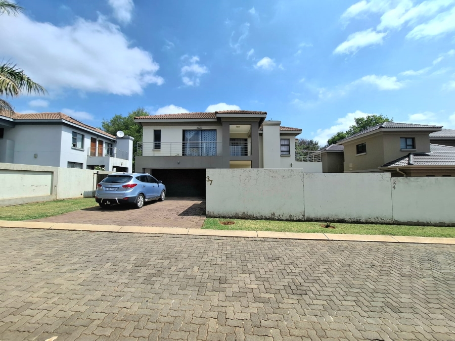 4 Bedroom Property for Sale in Montana Gauteng