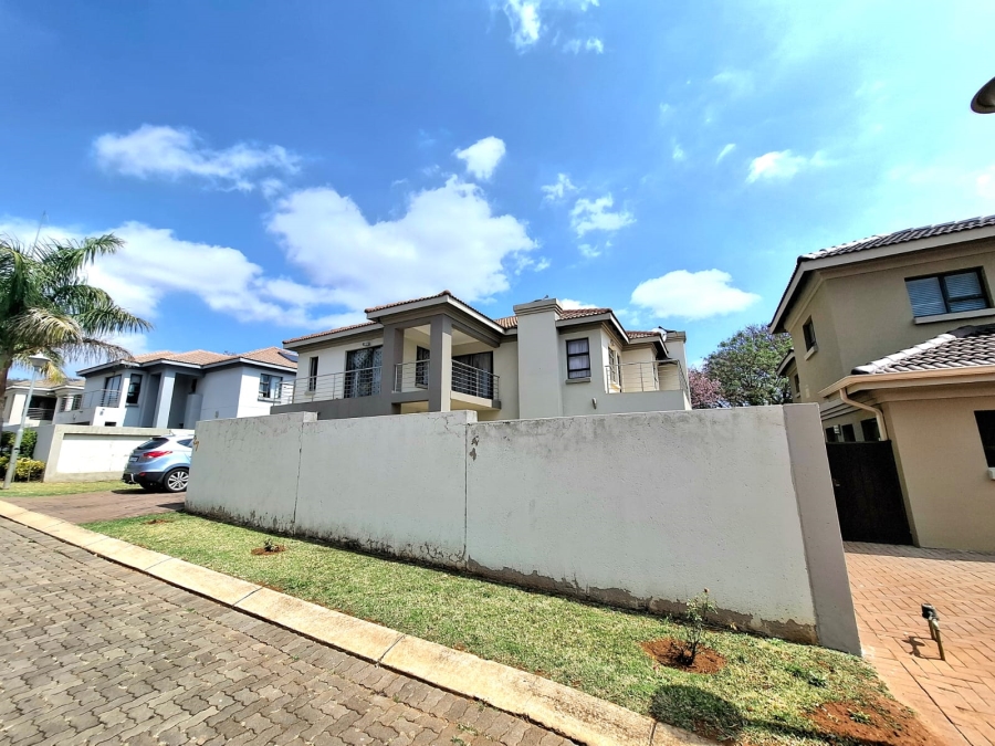 4 Bedroom Property for Sale in Montana Gauteng