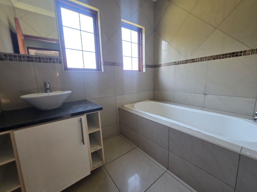 To Let 3 Bedroom Property for Rent in Vanderbijlpark SE 8 Gauteng