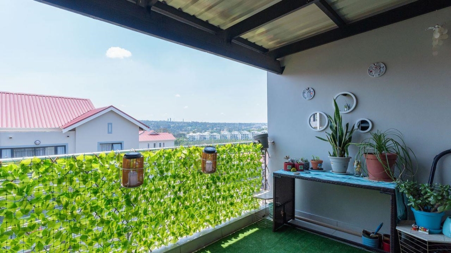 1 Bedroom Property for Sale in Modderfontein Gauteng
