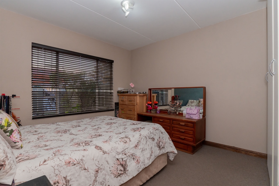 2 Bedroom Property for Sale in Rynfield Gauteng