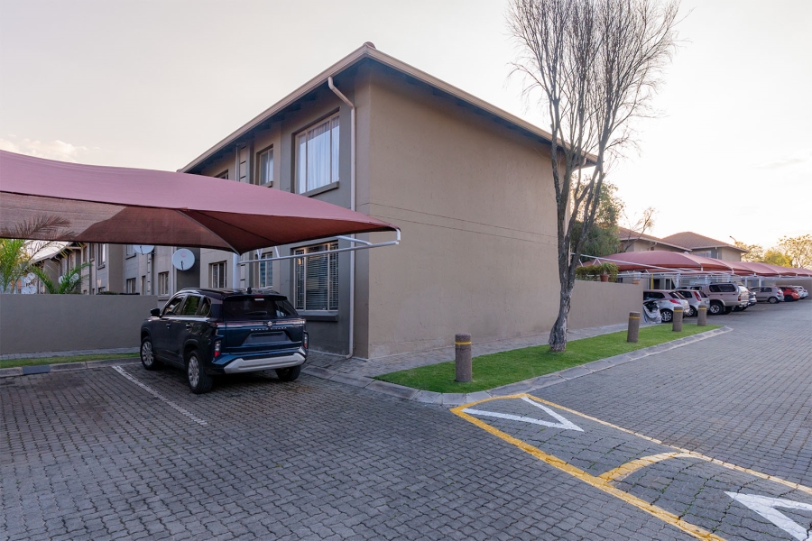 2 Bedroom Property for Sale in Rynfield Gauteng