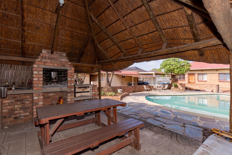 3 Bedroom Property for Sale in Homestead Gauteng