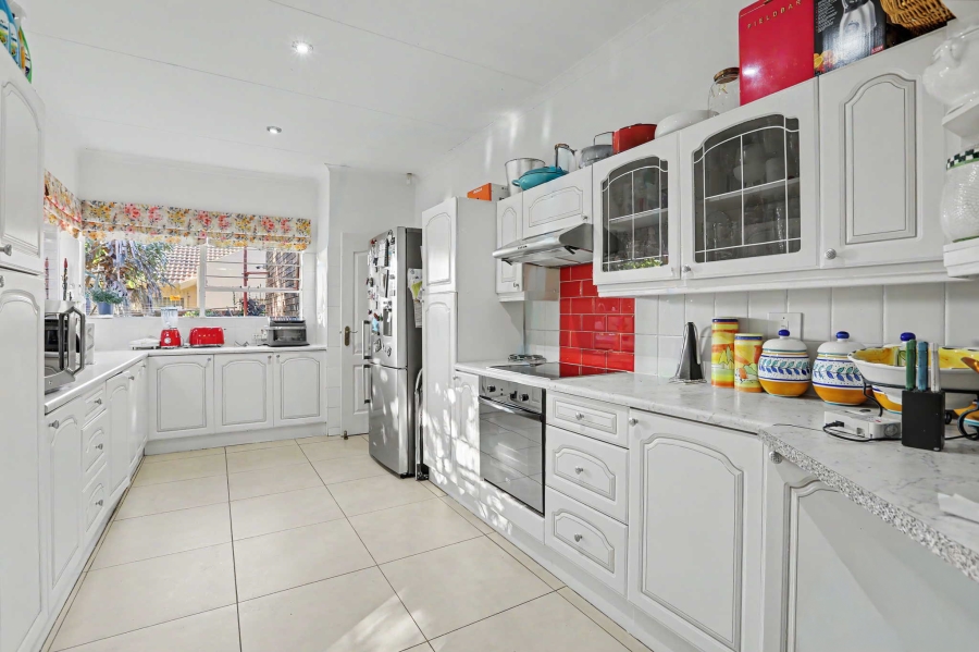 4 Bedroom Property for Sale in Boskruin Gauteng