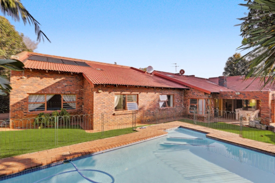 4 Bedroom Property for Sale in Boskruin Gauteng