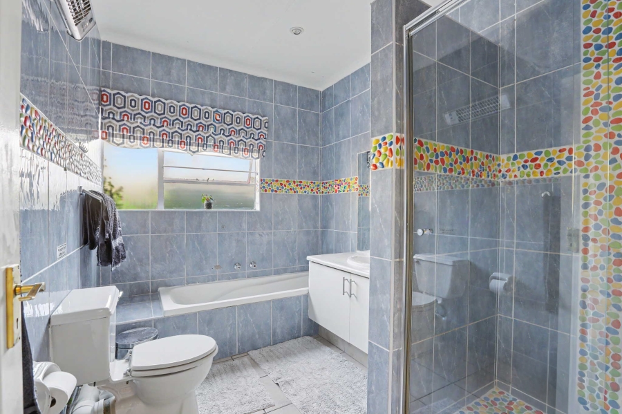 4 Bedroom Property for Sale in Boskruin Gauteng