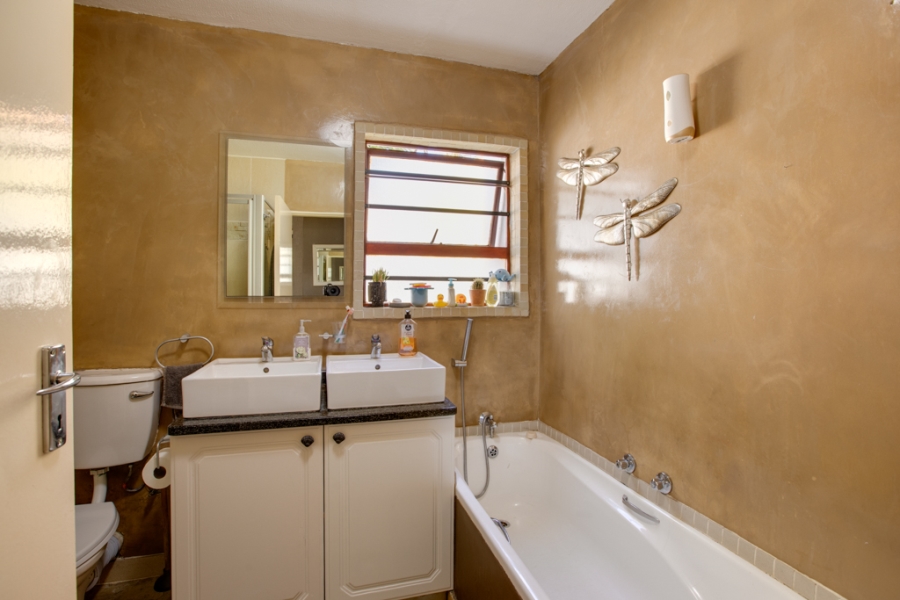 2 Bedroom Property for Sale in Northwold Gauteng