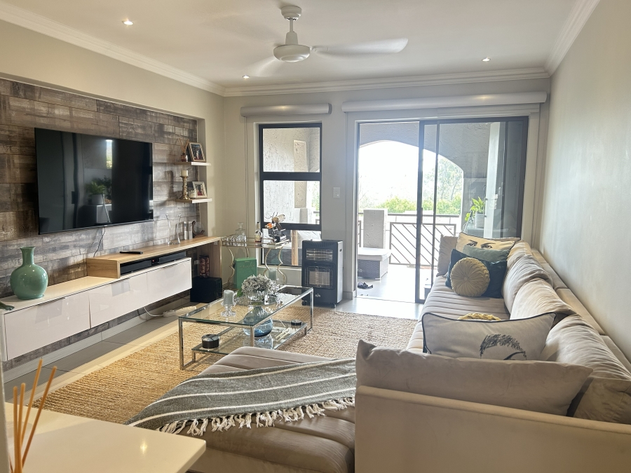 2 Bedroom Property for Sale in Maroeladal Gauteng