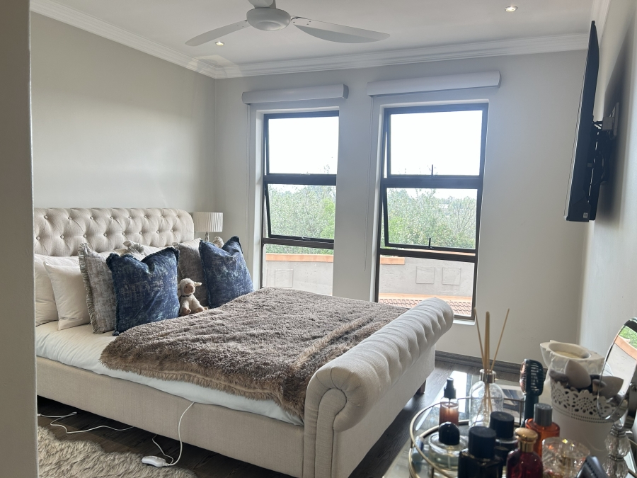2 Bedroom Property for Sale in Maroeladal Gauteng
