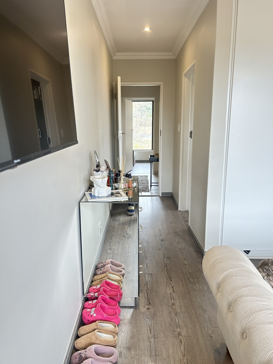 2 Bedroom Property for Sale in Maroeladal Gauteng