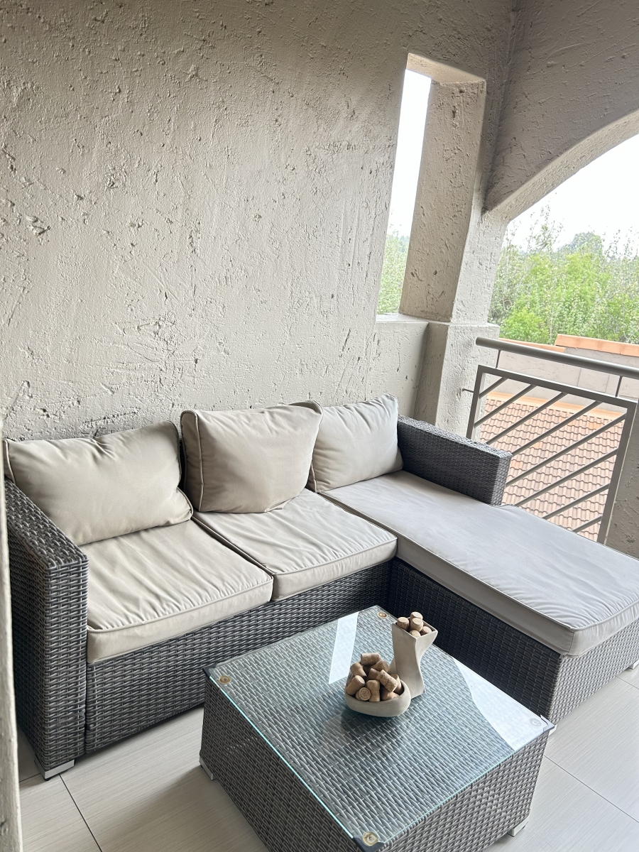 2 Bedroom Property for Sale in Maroeladal Gauteng