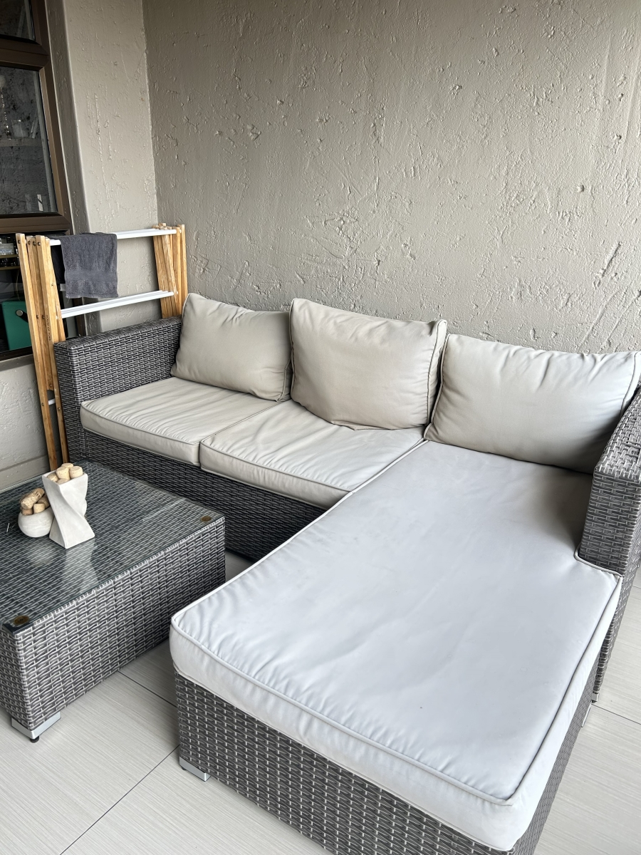 2 Bedroom Property for Sale in Maroeladal Gauteng