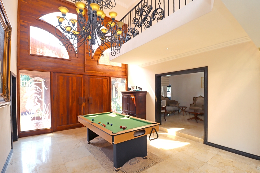 5 Bedroom Property for Sale in Sun Valley Gauteng