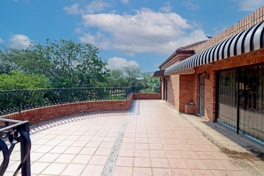 5 Bedroom Property for Sale in Sun Valley Gauteng