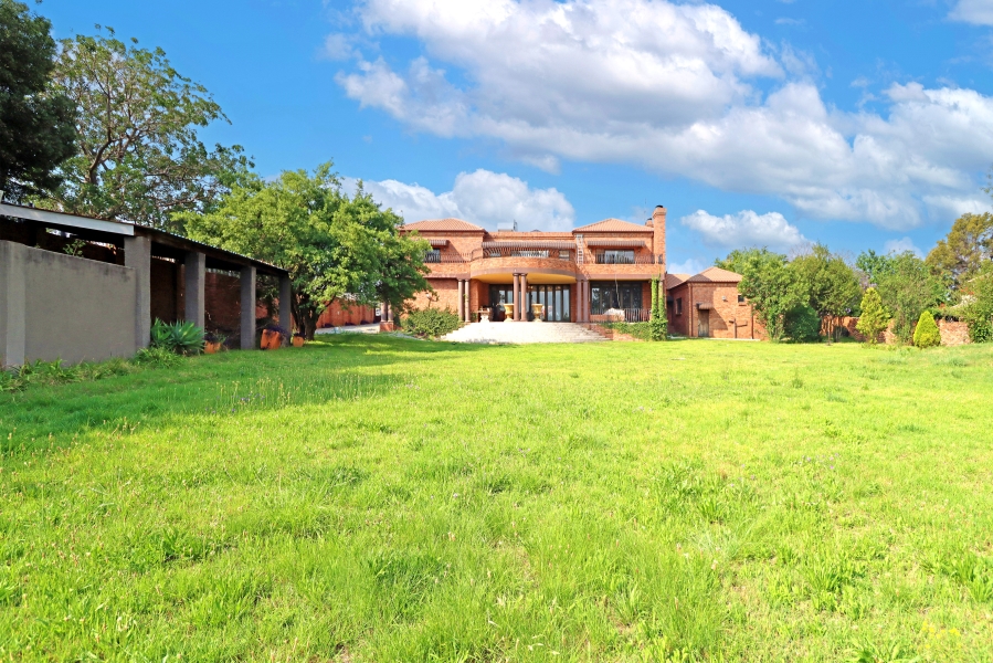 5 Bedroom Property for Sale in Sun Valley Gauteng