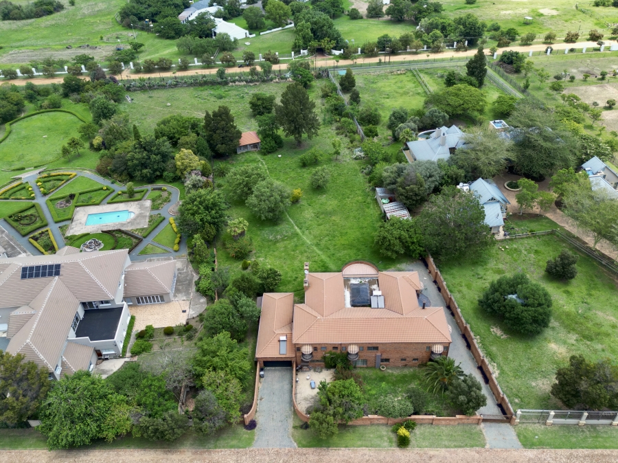5 Bedroom Property for Sale in Sun Valley Gauteng