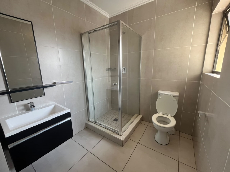To Let 2 Bedroom Property for Rent in Kyalami Hills Gauteng