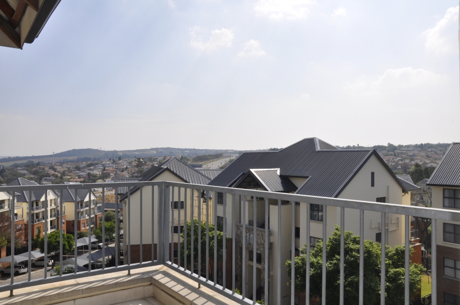 To Let 2 Bedroom Property for Rent in Kyalami Hills Gauteng