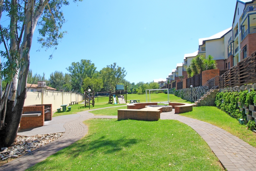 To Let 2 Bedroom Property for Rent in Kyalami Hills Gauteng