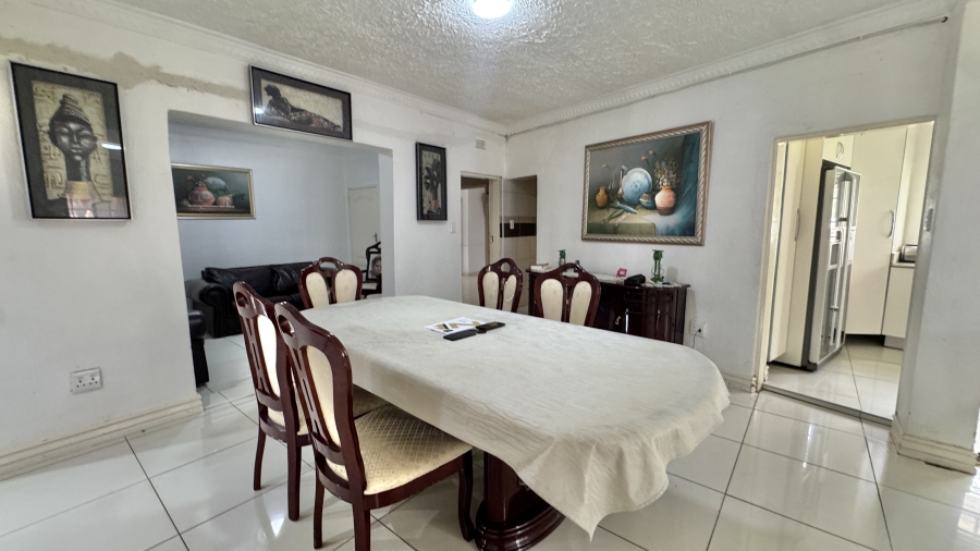 6 Bedroom Property for Sale in President Park Gauteng