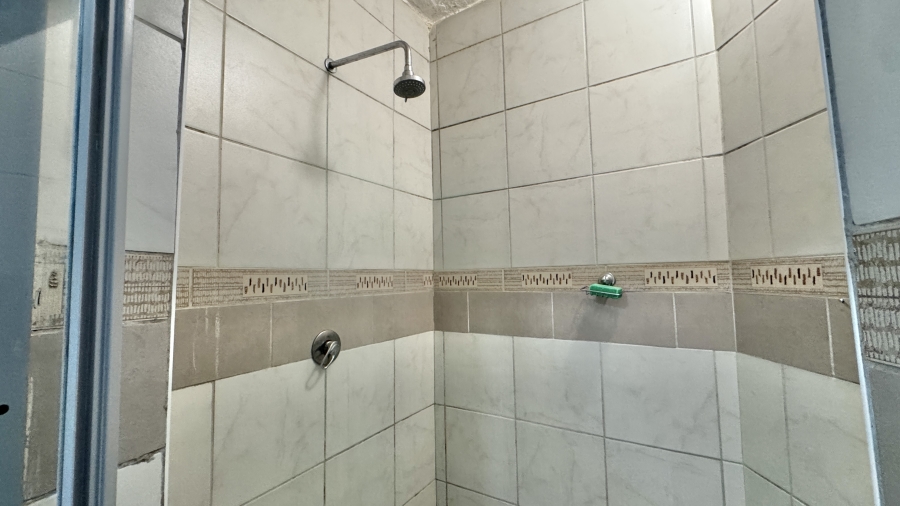 6 Bedroom Property for Sale in President Park Gauteng