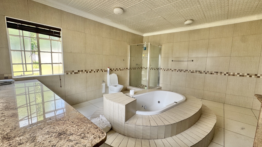 6 Bedroom Property for Sale in President Park Gauteng