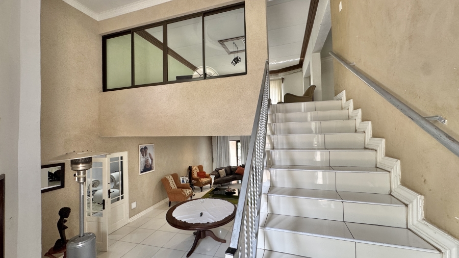 6 Bedroom Property for Sale in President Park Gauteng