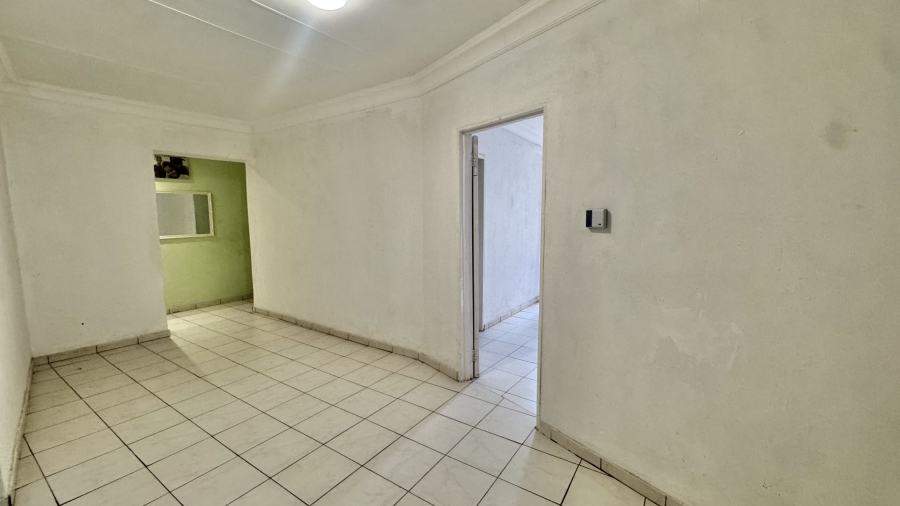 6 Bedroom Property for Sale in President Park Gauteng
