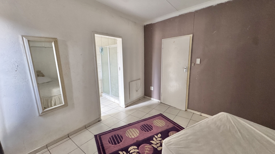 6 Bedroom Property for Sale in President Park Gauteng