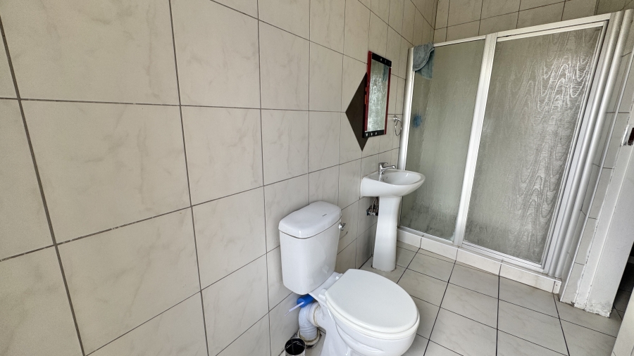 6 Bedroom Property for Sale in President Park Gauteng