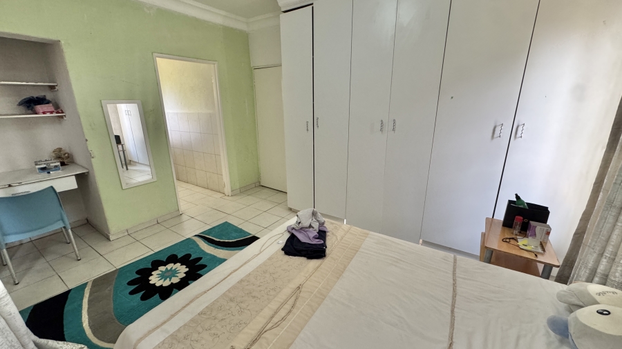 6 Bedroom Property for Sale in President Park Gauteng