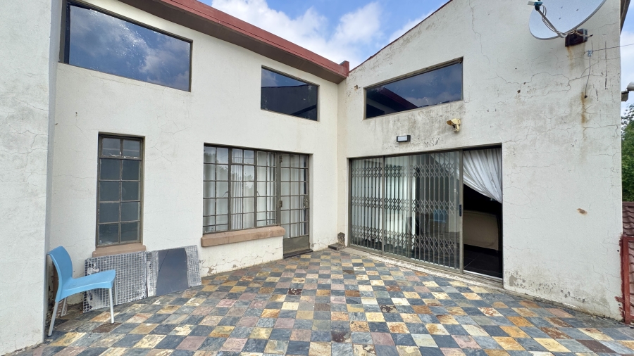 6 Bedroom Property for Sale in President Park Gauteng