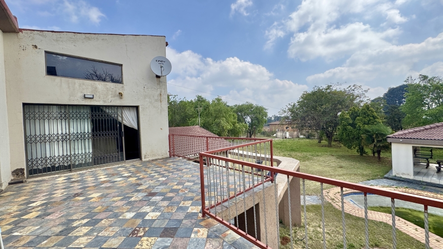 6 Bedroom Property for Sale in President Park Gauteng