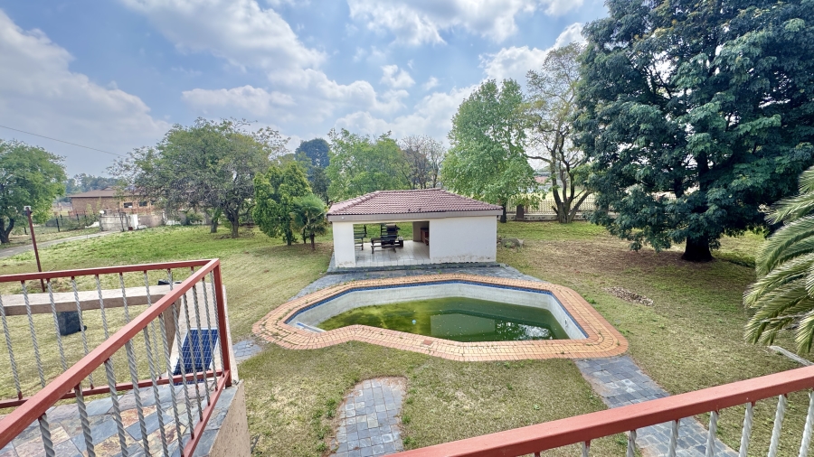 6 Bedroom Property for Sale in President Park Gauteng